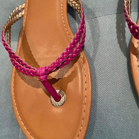 Banana Republic Flip Flops - Picture 3 of 4